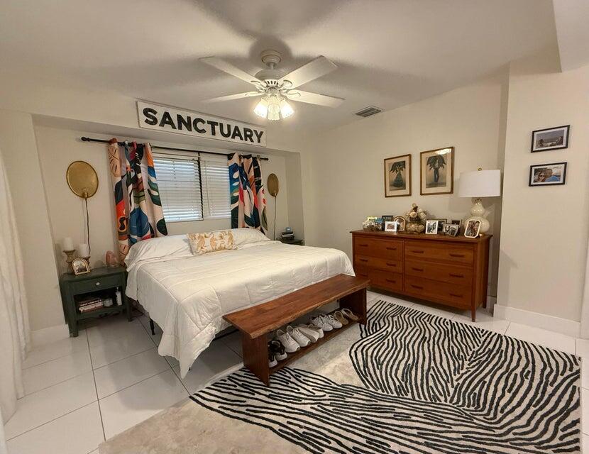 126 3rd Lane Key Largo, FL 33037 - Photo 6 of 23 Primary Bedroom