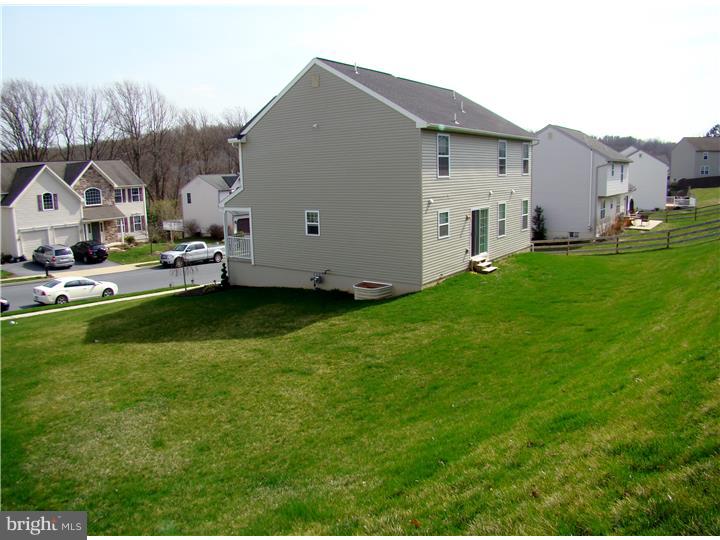 229 Longview Drive Sinking Spring, PA 19608 - Photo 25 of 25 Exterior Side