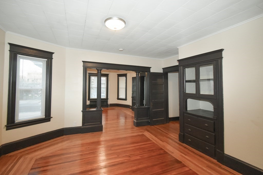 77 Johnson Street Springfield, MA 01108 - Photo 8 of 40 Gallery Image 8