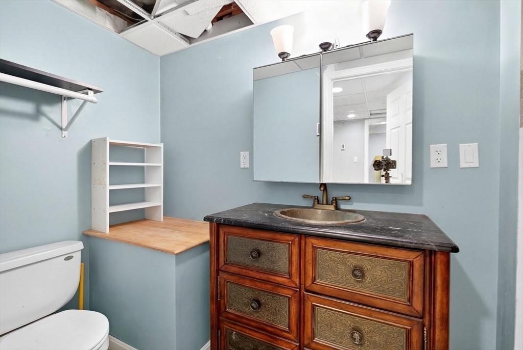 70 Walnut Street Quincy, MA 02171 - Photo 23 of 28