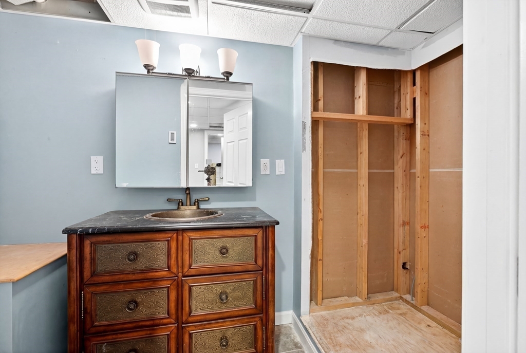 70 Walnut Street Quincy, MA 02171 - Photo 24 of 28