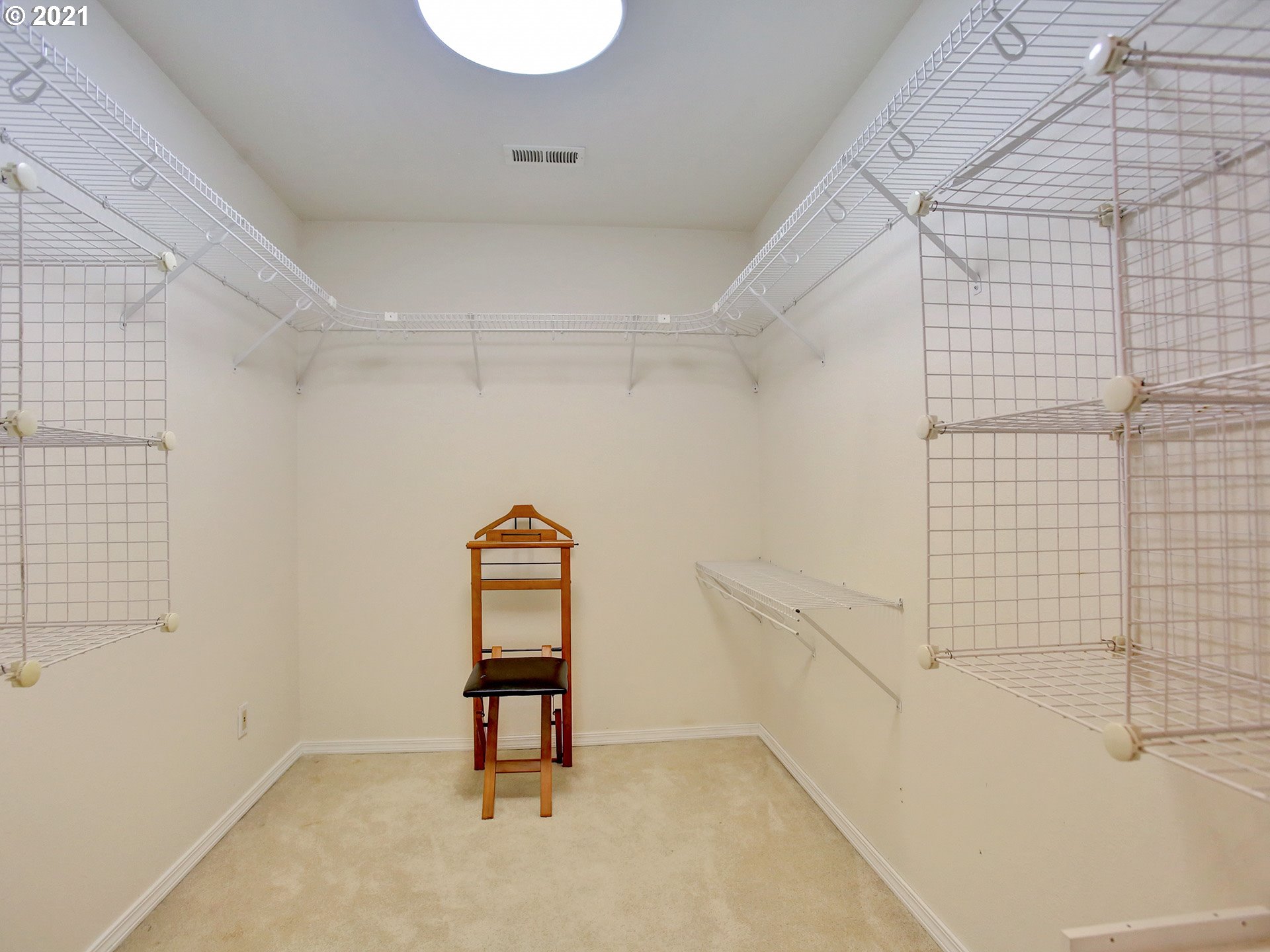 45250 Southeast Pagh Road Sandy, OR 97055 - Photo 13 of 29 Gallery Image 13