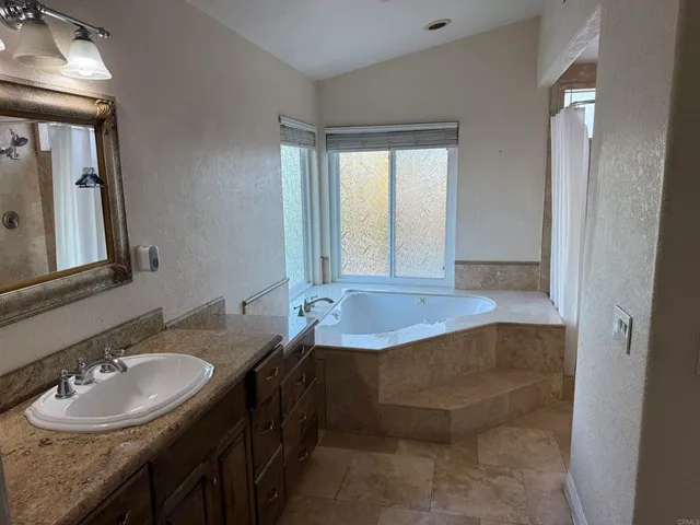 $1,100,000 | 467 Cherry Hills Lane, Bonita, CA 91902