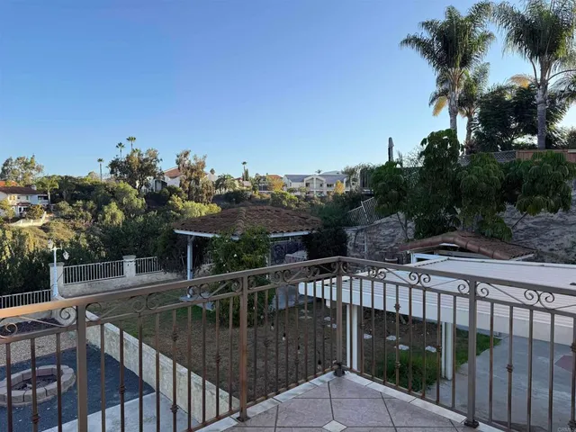 $1,100,000 | 467 Cherry Hills Lane, Bonita, CA 91902