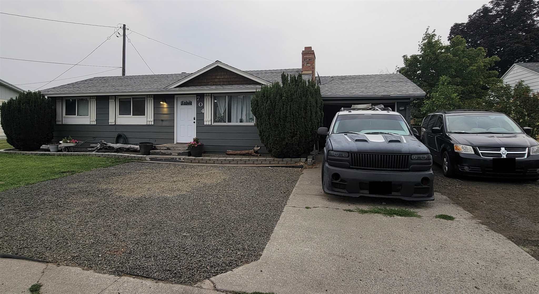 704 North Bowdish Road Spokane Valley, WA 99206 - Photo 1 of 24 Gallery Image 1