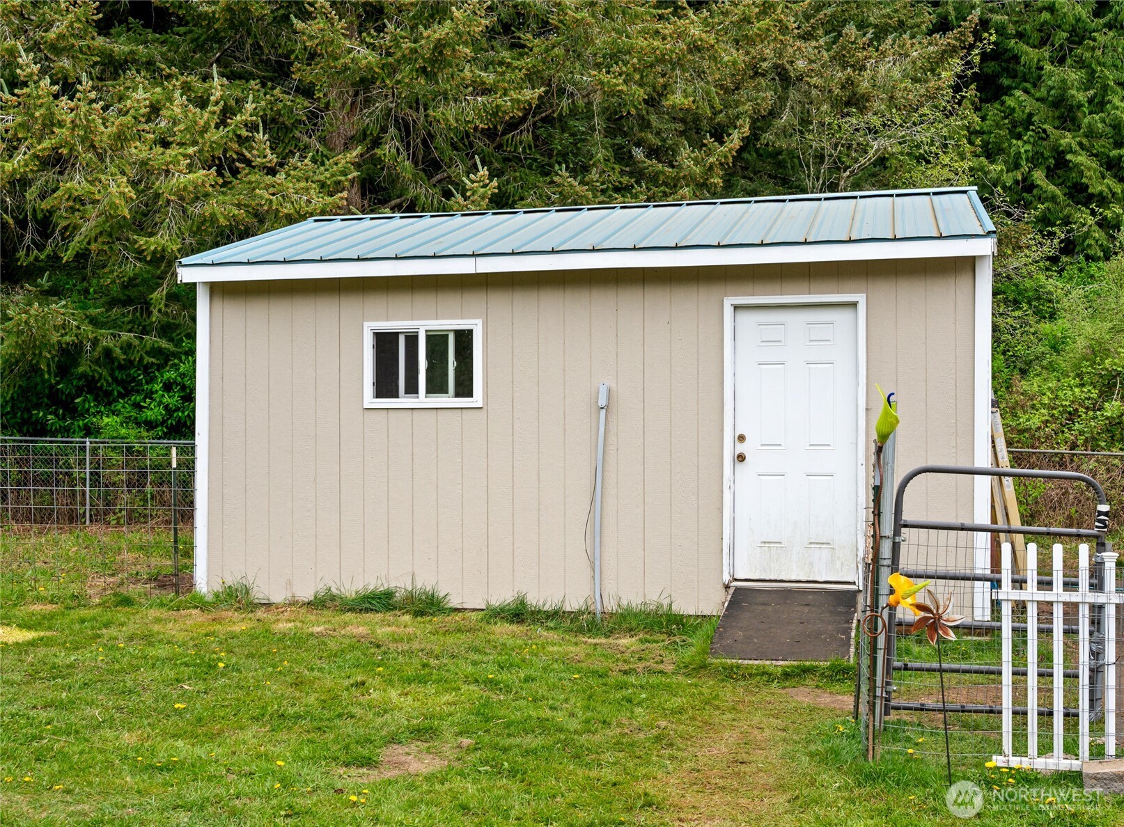 11179 Happy Valley Road Anacortes, WA 98221 - Photo 33 of 39 Gallery Image 33