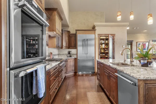 $2,795,000 | 1122 South 4 Winds Road, Coeur D'Alene, ID 83814