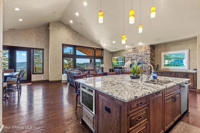 $2,795,000 | 1122 South 4 Winds Road, Coeur D'Alene, ID 83814