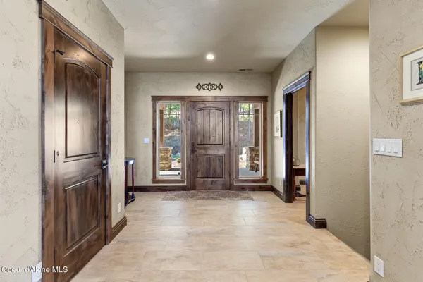 $2,795,000 | 1122 South 4 Winds Road, Coeur D'Alene, ID 83814