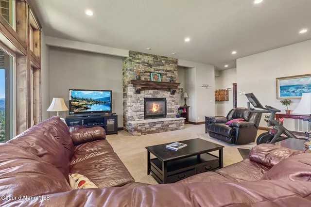 $2,795,000 | 1122 South 4 Winds Road, Coeur D'Alene, ID 83814