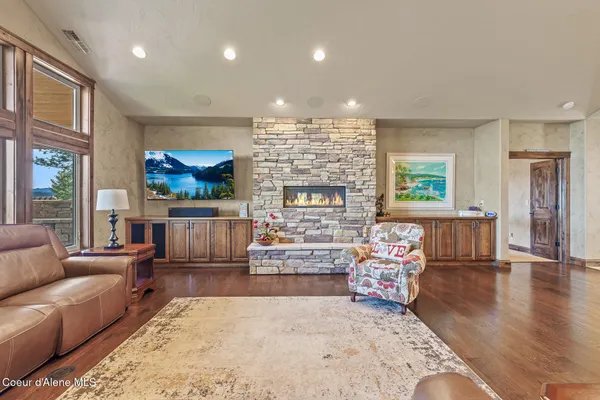 $2,795,000 | 1122 South 4 Winds Road, Coeur D'Alene, ID 83814