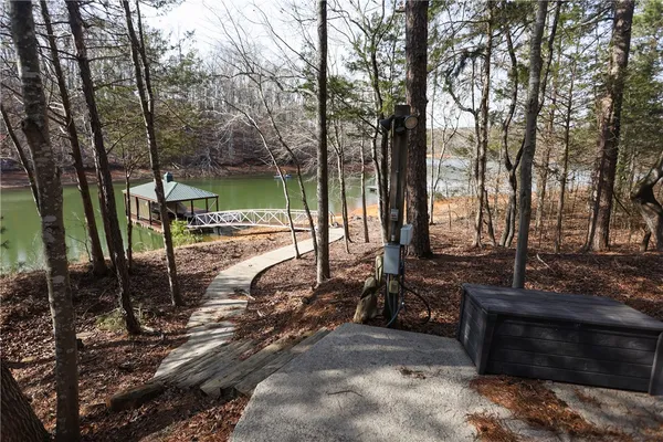 $1,599,999 | 109 Martins Pointe Drive, Seneca, SC 29678