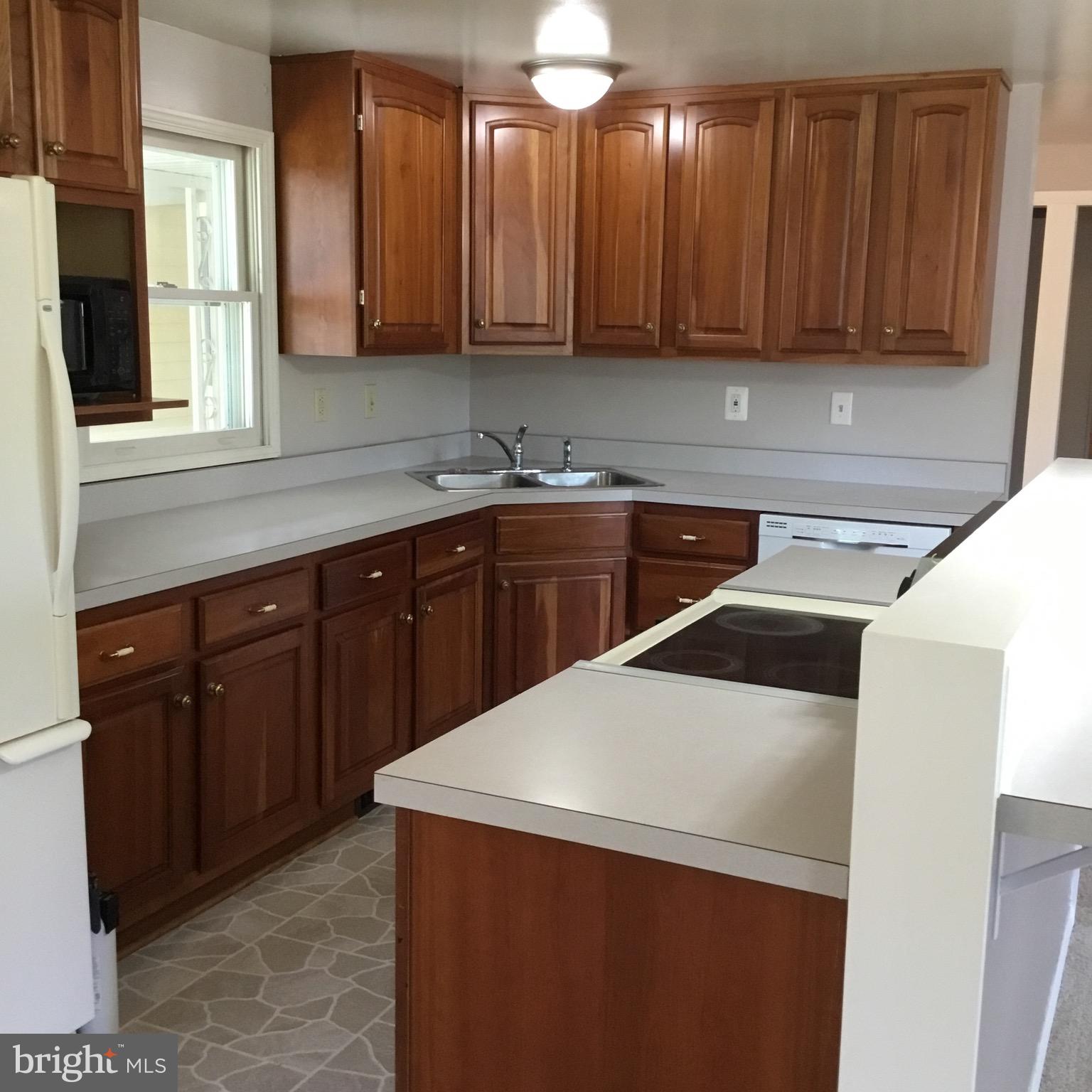 703 Falconer Road Joppa, MD 21085 - Photo 18 of 67 Generous Workspace