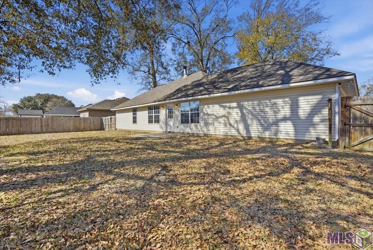 30132 Jacob Street Albany, LA 70711 - Photo 11 of 14