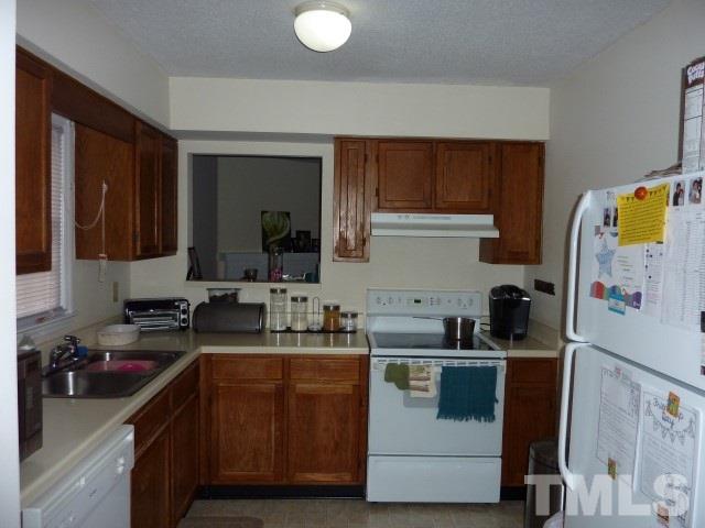1404 Highview Court Raleigh, NC 27606 - Photo 7 of 14 Gallery Image 7