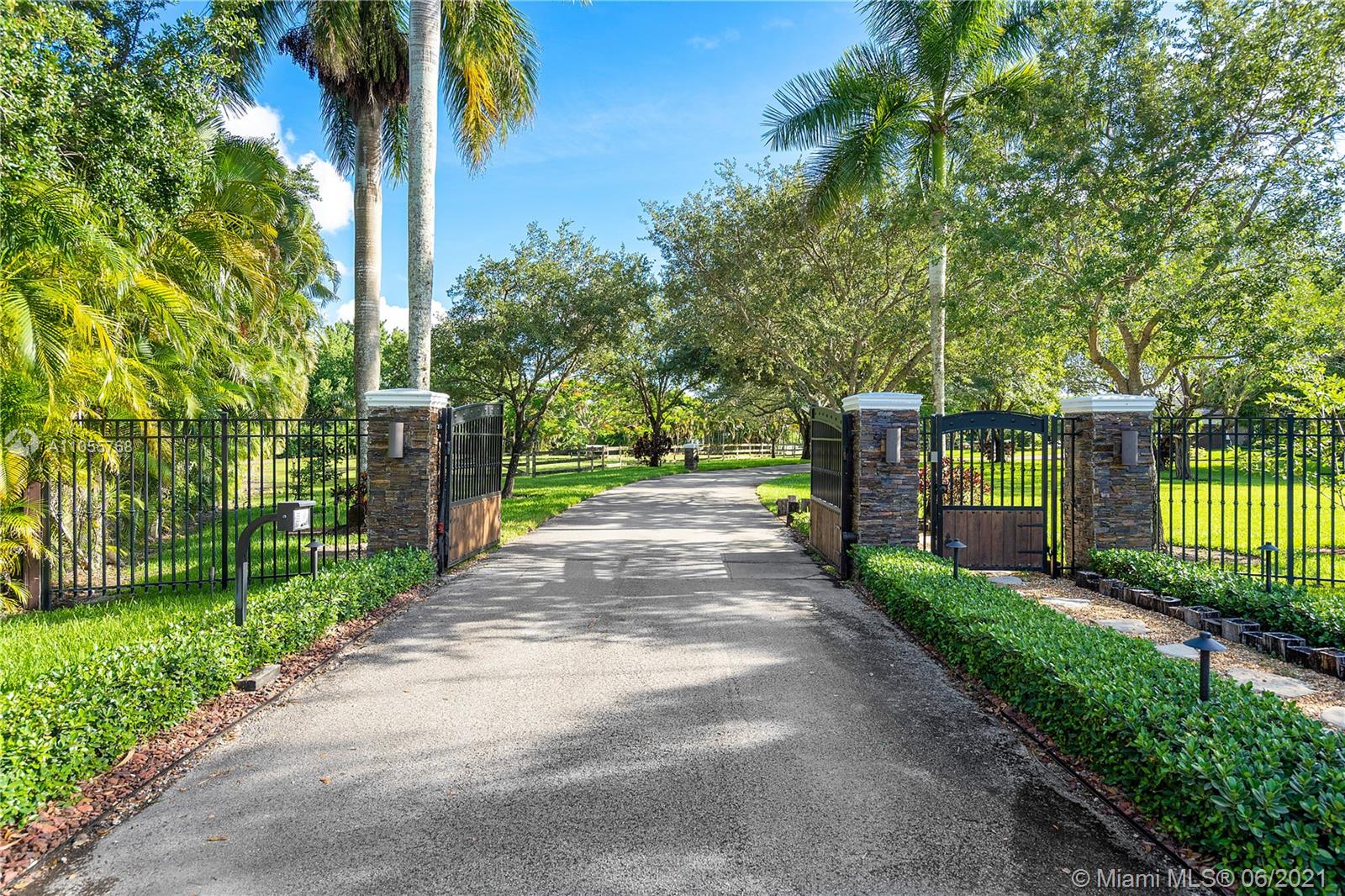 17900 Southwest 63rd Manor Southwest Ranches, FL 33331 - Photo 61 of 80