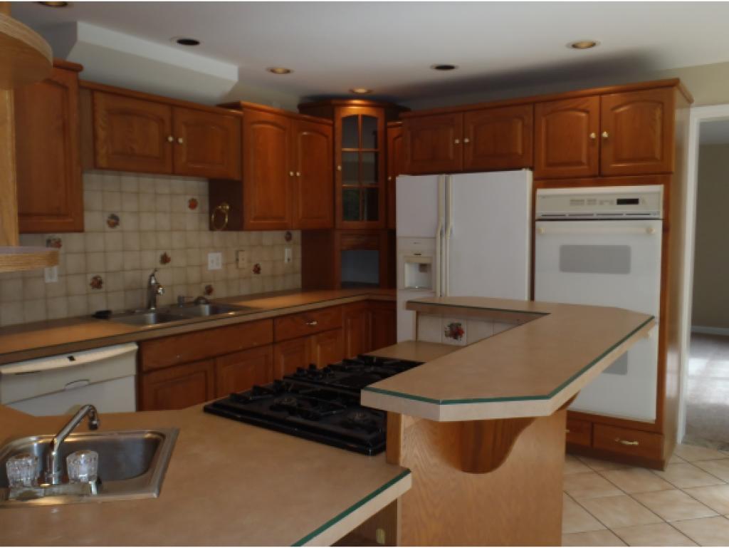 129 Clark Hill Road New Boston, NH 03070 - Photo 13 of 28