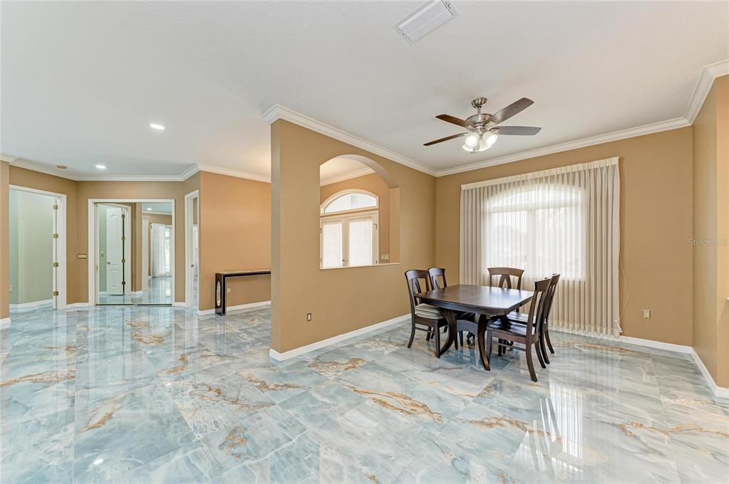 4540 Kipling Circle Sarasota, FL 34241 - Photo 16 of 70