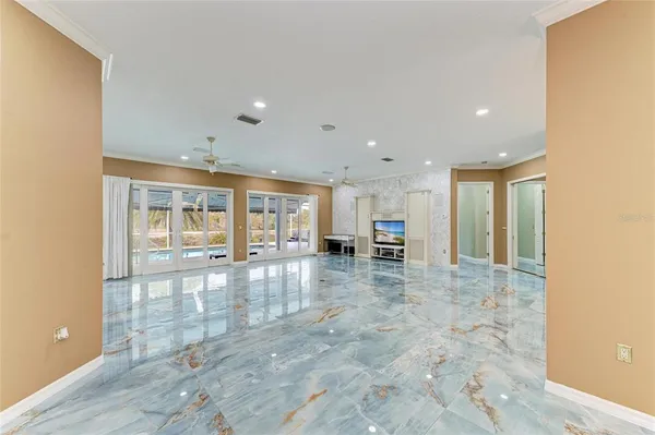 $4,800 | 4540 Kipling Circle, Sarasota, FL 34241
