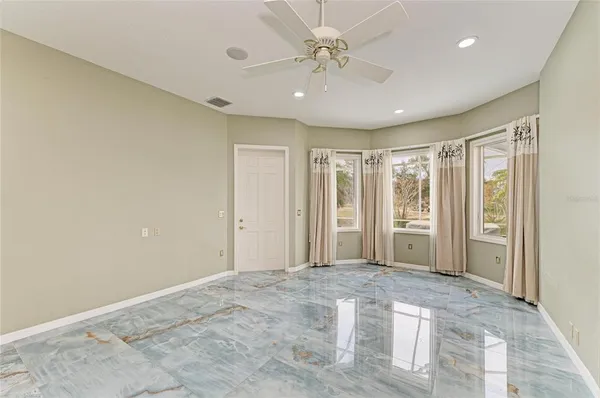 $4,800 | 4540 Kipling Circle, Sarasota, FL 34241