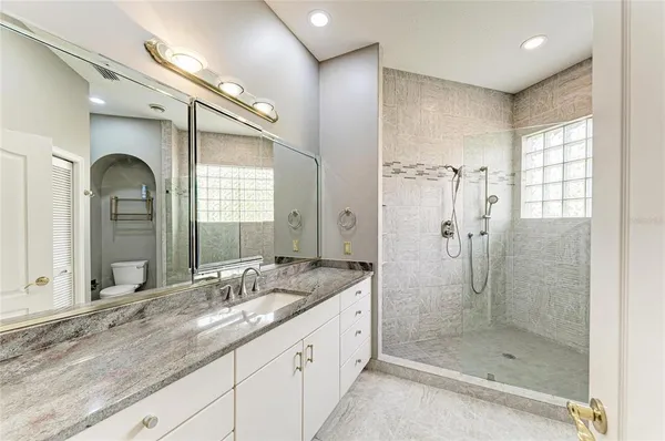 $4,800 | 4540 Kipling Circle, Sarasota, FL 34241