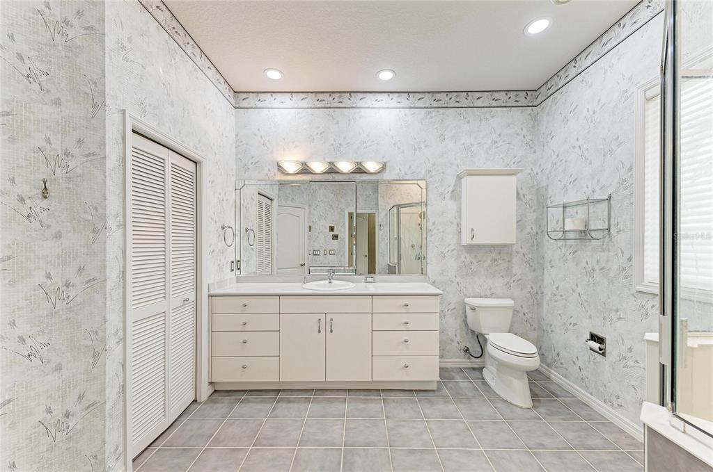 4540 Kipling Circle Sarasota, FL 34241 - Photo 39 of 70