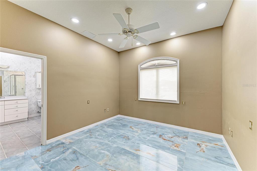 4540 Kipling Circle Sarasota, FL 34241 - Photo 41 of 70