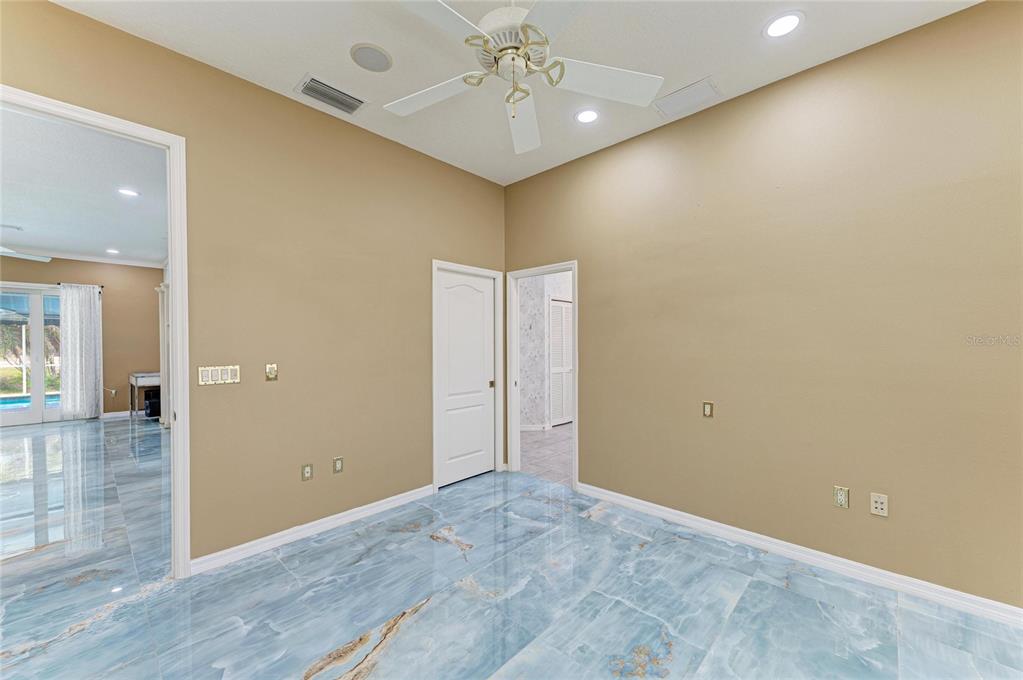 4540 Kipling Circle Sarasota, FL 34241 - Photo 42 of 70