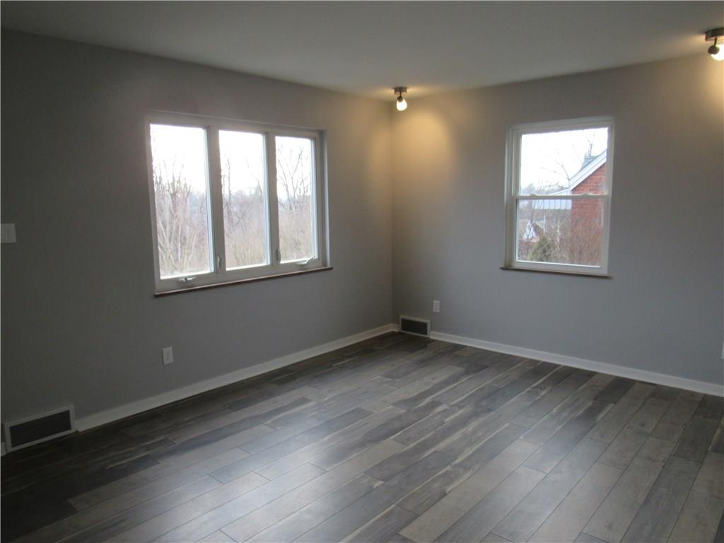3637 Oakleaf Road Pittsburgh, PA 15227 - Photo 4 of 19 Gallery Image 4