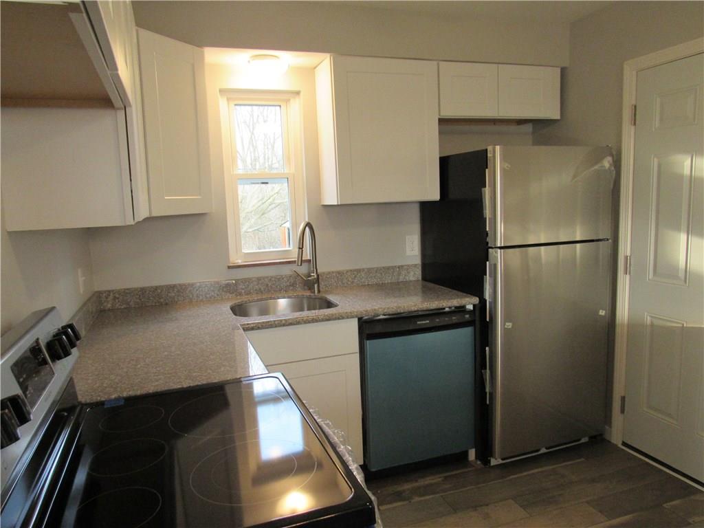 3637 Oakleaf Road Pittsburgh, PA 15227 - Photo 7 of 19 Gallery Image 7