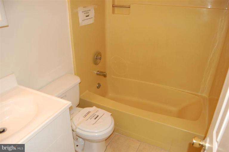 6909 Robinia Road Temple Hills, MD 20748 - Photo 8 of 16 Bath #1