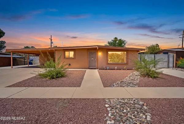 $320,000 | 8557 East 19th Street, Tucson, AZ 85710