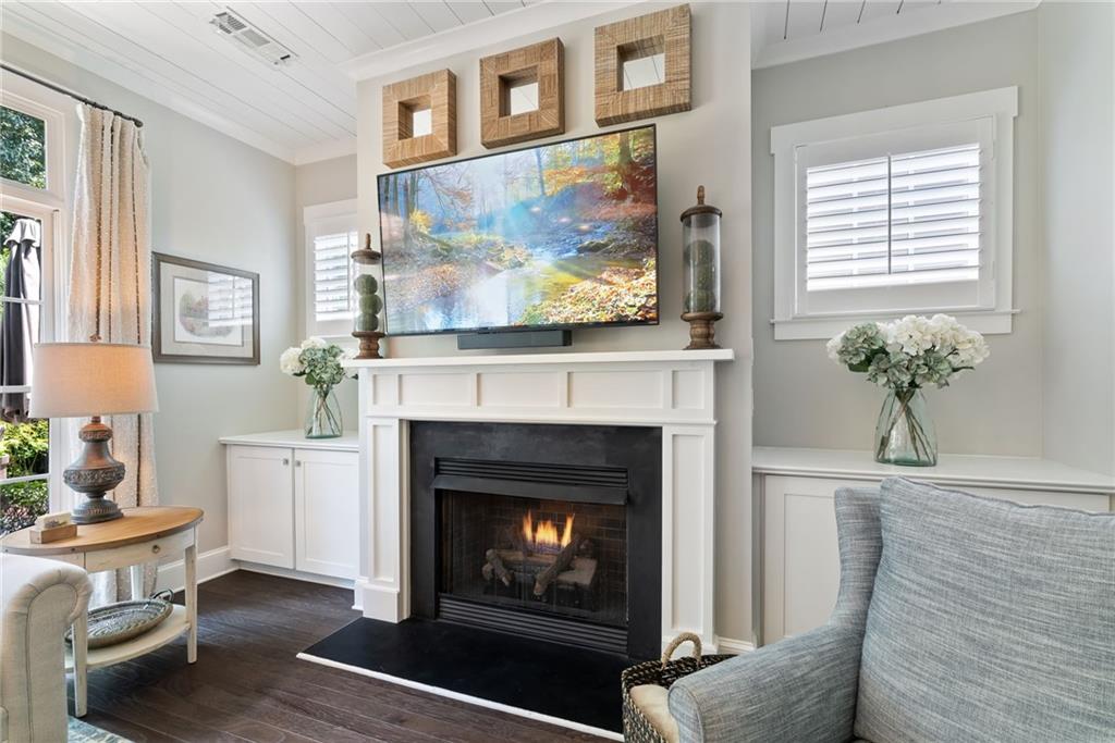 7240 Samples Field Road Cumming, GA 30040 - Photo 15 of 84