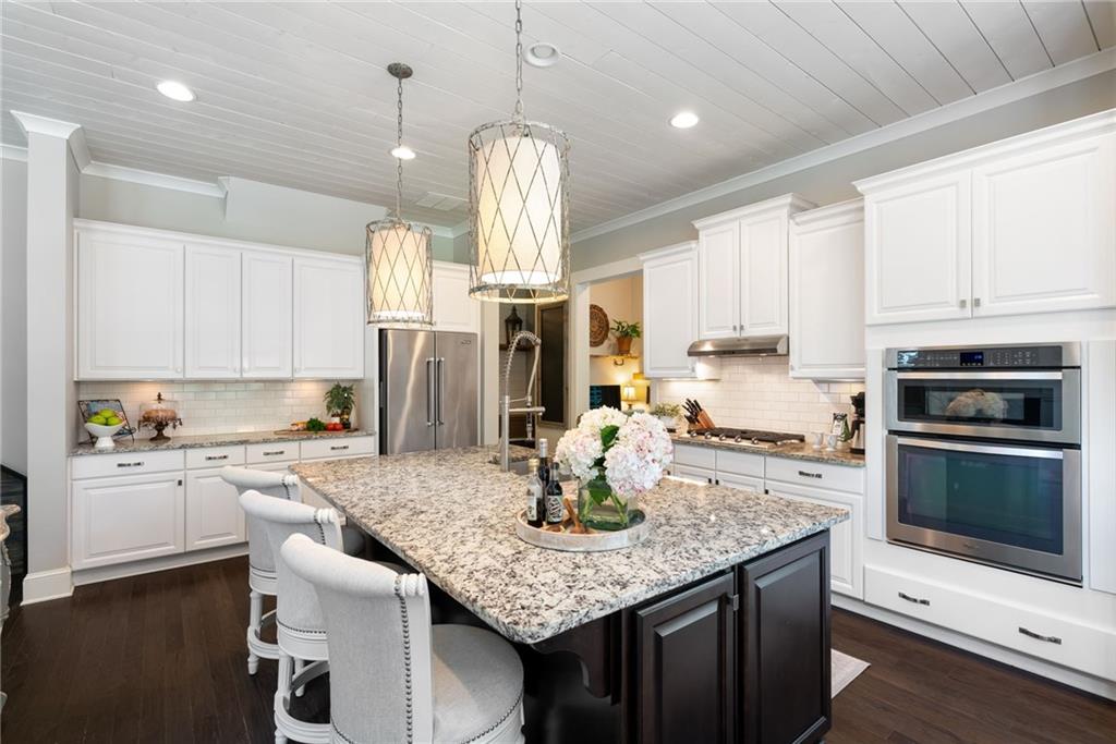 7240 Samples Field Road Cumming, GA 30040 - Photo 18 of 84