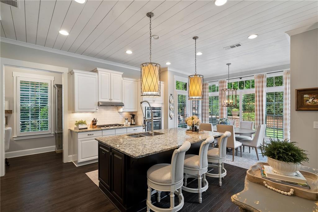 7240 Samples Field Road Cumming, GA 30040 - Photo 22 of 84