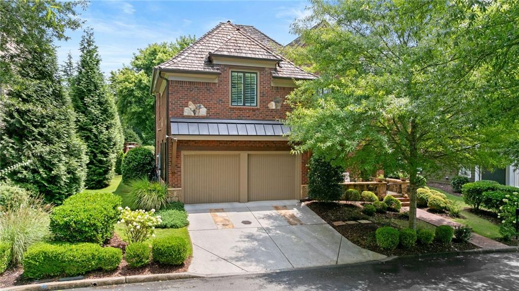 7240 Samples Field Road Cumming, GA 30040 - Photo 46 of 84