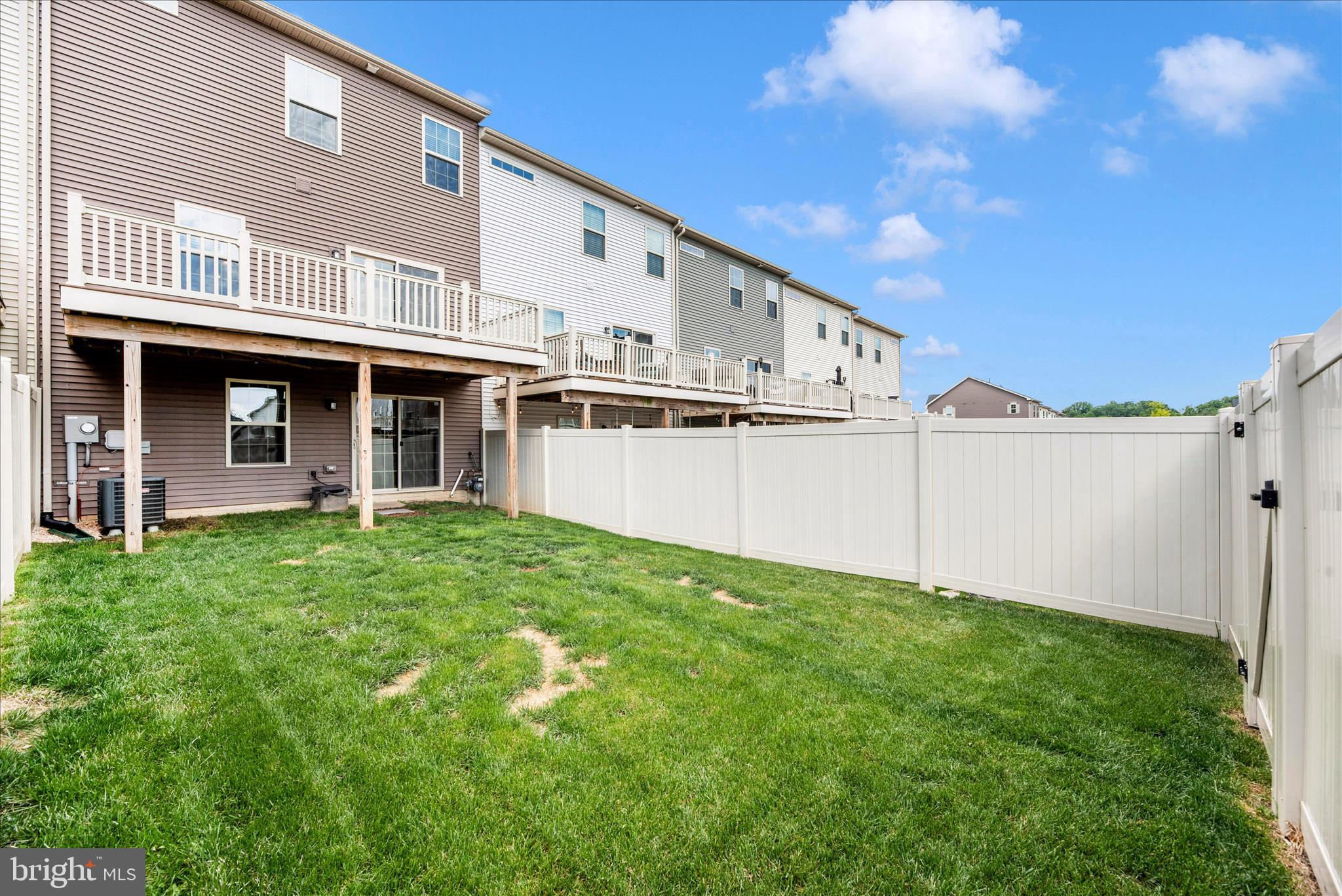 7091 Kokanee Way New Market, MD 21774 - Photo 46 of 69 a view of a house with backyard and garden