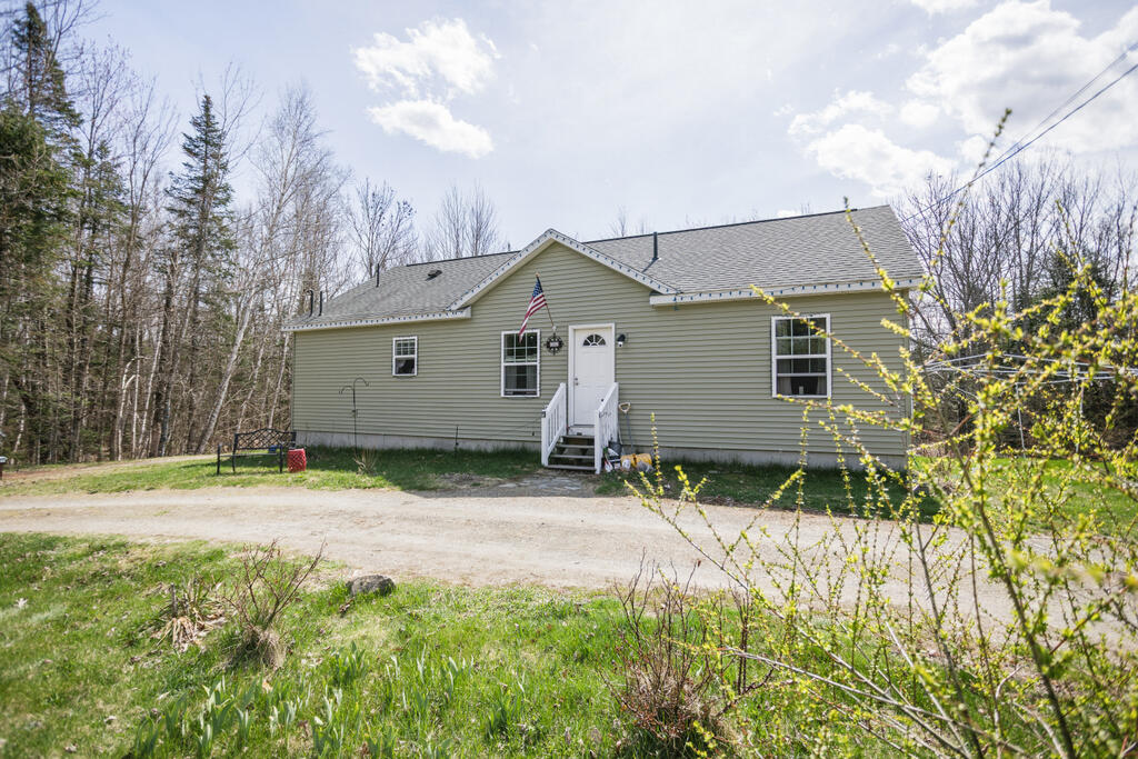 461 4 Mile Square Road Anson, ME 04911 - Photo 6 of 49 taylor-kaminsky-photo-21