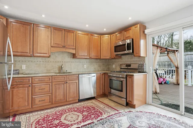 $619,900 | 761 Woodlyn Drive, Feasterville-Trevose, PA 19053