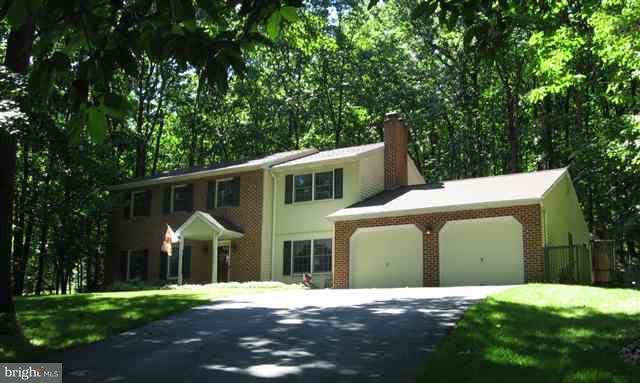 1201 Kuhn Road Boiling Springs, PA 17007 - Photo 1 of 12 Gallery Image 1