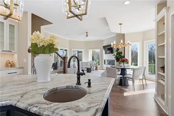 $2,750,000 | 20711 Benson Street, Bucyrus, KS 66013