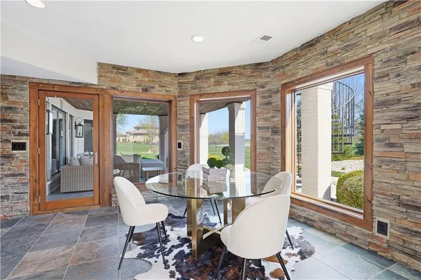 $2,750,000 | 20711 Benson Street, Bucyrus, KS 66013