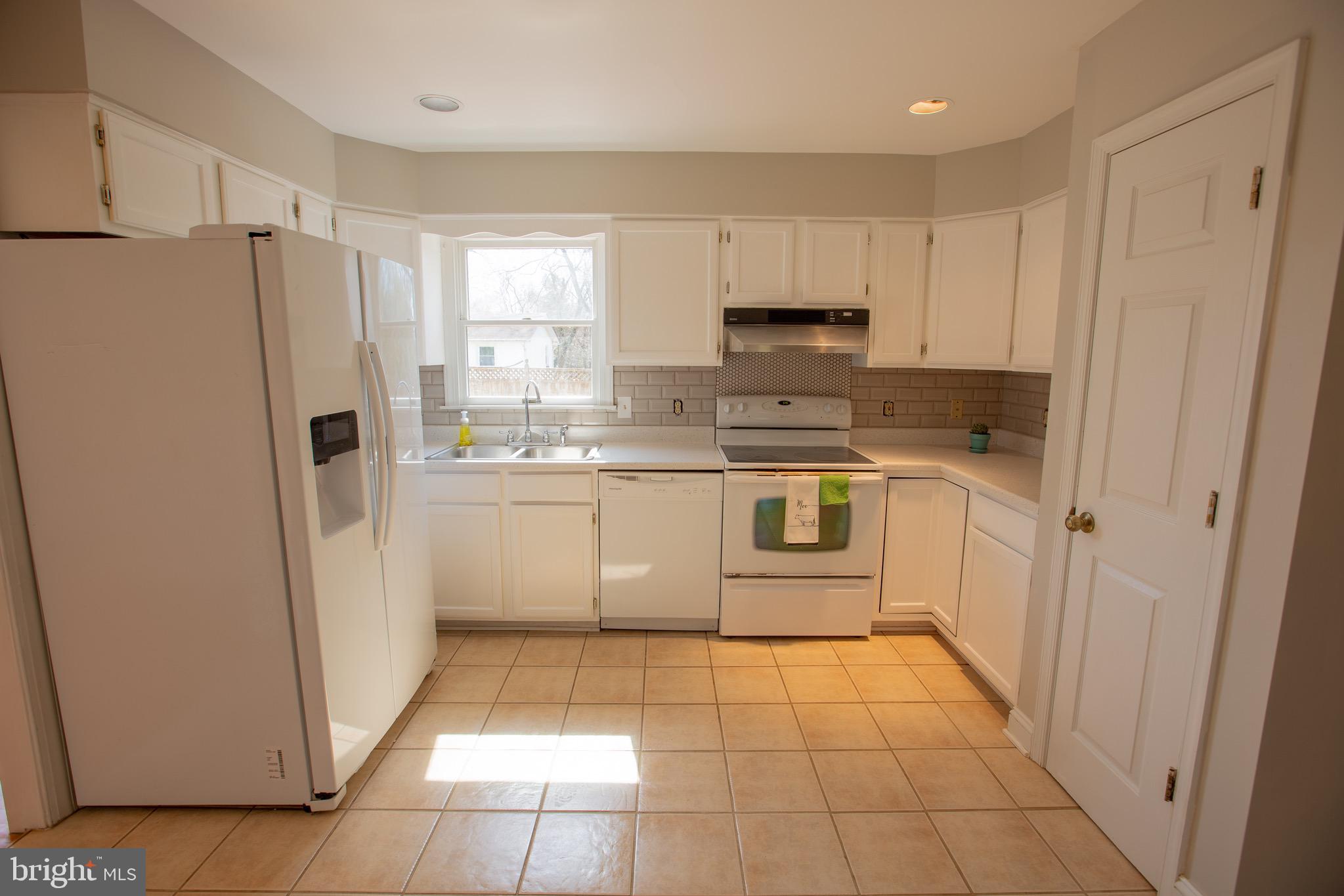 503 Leonard Road Fredericksburg, VA 22405 - Photo 11 of 33