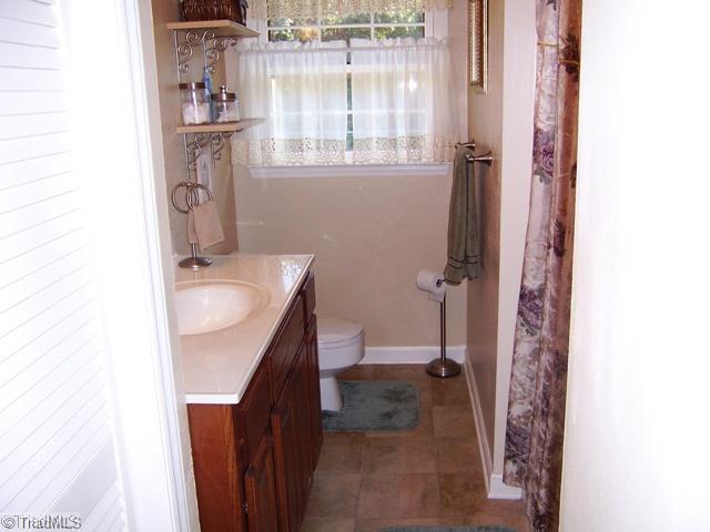 267 Bailey Road Winston-Salem, NC 27107 - Photo 12 of 16 Other. Hall Bathroom