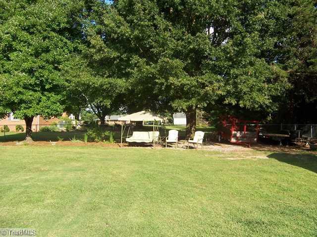 267 Bailey Road Winston-Salem, NC 27107 - Photo 16 of 16 Landscaping.