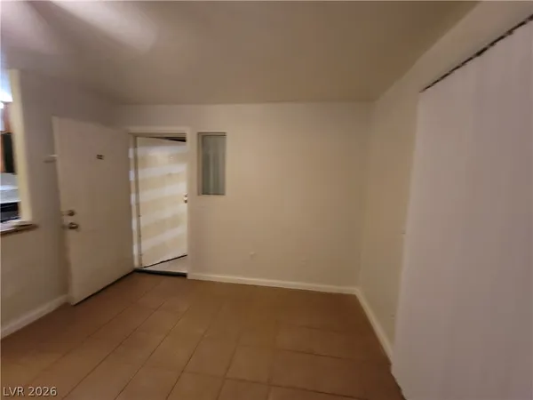 $985 | 3972 Danny Melamed Avenue, Unit 102, Las Vegas, NV 89110
