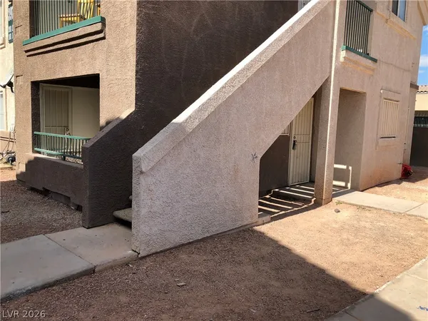 $985 | 3972 Danny Melamed Avenue, Unit 102, Las Vegas, NV 89110