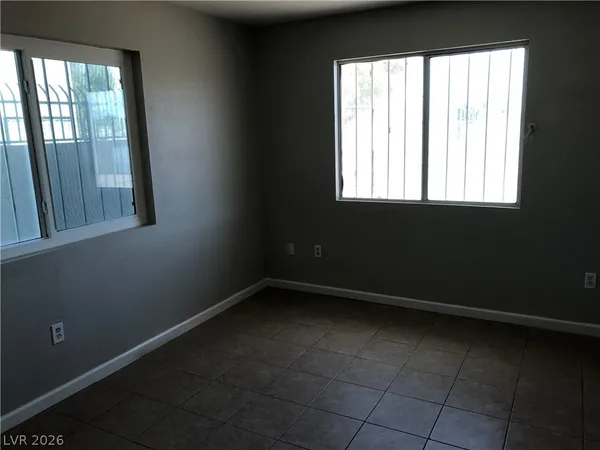 $985 | 3972 Danny Melamed Avenue, Unit 102, Las Vegas, NV 89110