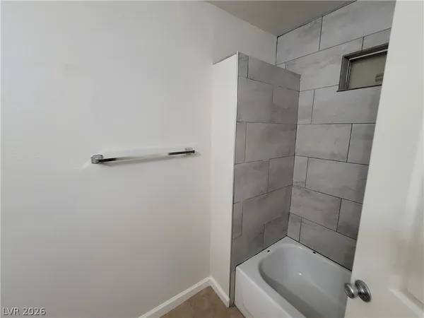 $985 | 3972 Danny Melamed Avenue, Unit 102, Las Vegas, NV 89110