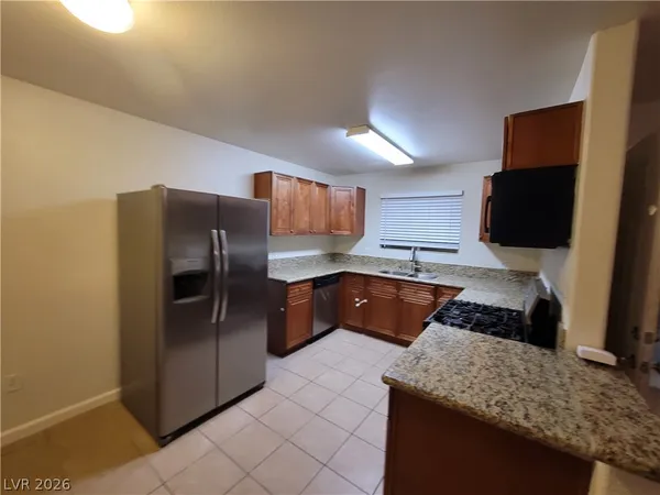 $985 | 3972 Danny Melamed Avenue, Unit 102, Las Vegas, NV 89110